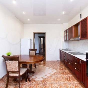 Продается 2-х комнатная квартира, 106,9 м²