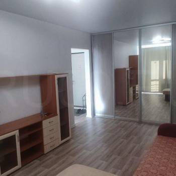 Сдается 1-комнатная квартира, 36 м²