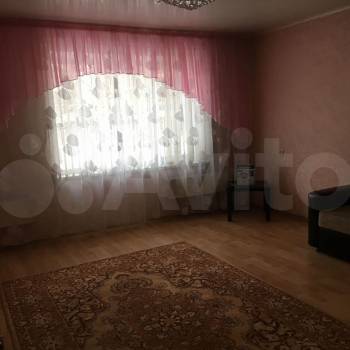 Продается 3-х комнатная квартира, 64,7 м²