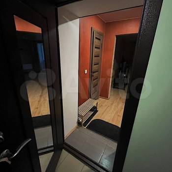 Продается 1-комнатная квартира, 33 м²