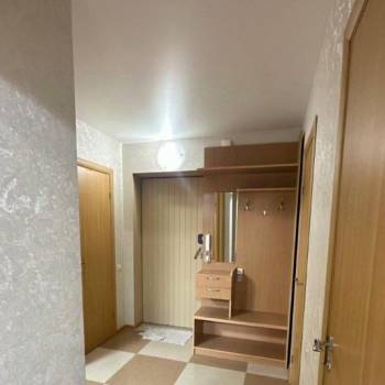 Сдается 1-комнатная квартира, 42 м²