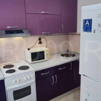 Сдается 1-комнатная квартира, 38 м²