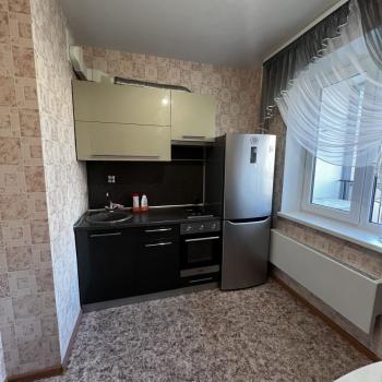 Сдается 1-комнатная квартира, 39 м²