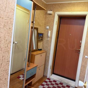 Продается 1-комнатная квартира, 36 м²