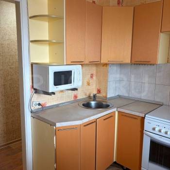 Продается 1-комнатная квартира, 36 м²