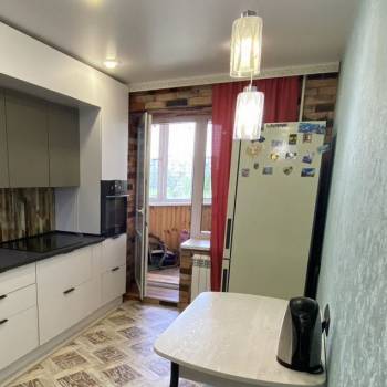 Сдается 1-комнатная квартира, 50 м²