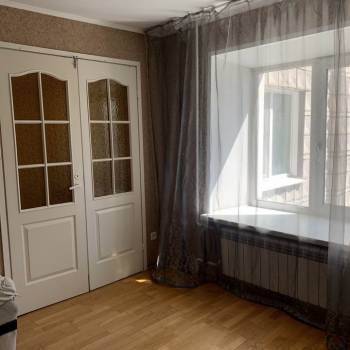 Продается Многокомнатная квартира, 92,4 м²
