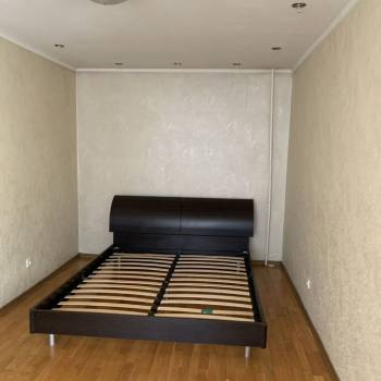 Продается Многокомнатная квартира, 92,4 м²