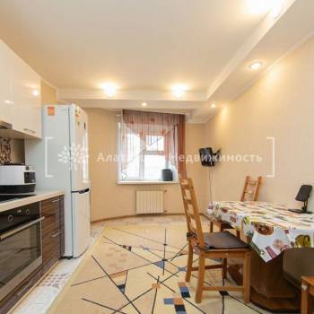 Сдается Многокомнатная квартира, 103,3 м²