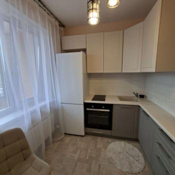 Сдается 1-комнатная квартира, 38 м²