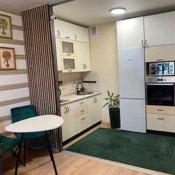 Продается 1-комнатная квартира, 35 м²