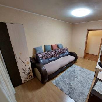 Сдается 2-х комнатная квартира, 42 м²