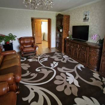Продается Многокомнатная квартира, 76,1 м²