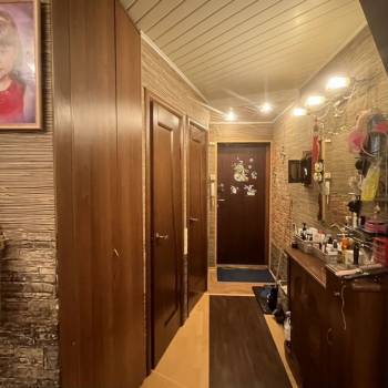Продается 1-комнатная квартира, 48 м²