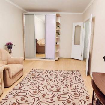Продается 1-комнатная квартира, 35,7 м²