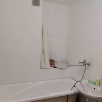 Продается 3-х комнатная квартира, 98 м²