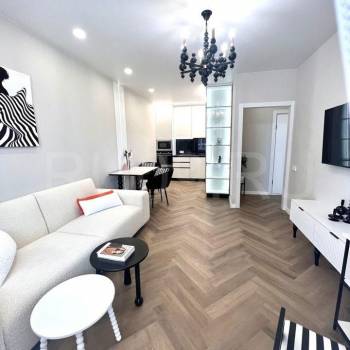 Продается 2-х комнатная квартира, 53 м²