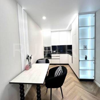Продается 2-х комнатная квартира, 53 м²