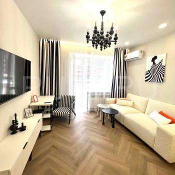 Продается 2-х комнатная квартира, 53 м²