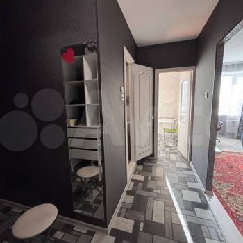Продается 1-комнатная квартира, 36 м²
