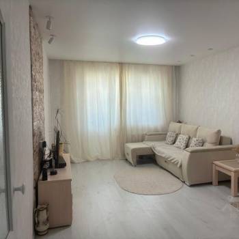 Продается 3-х комнатная квартира, 80,6 м²