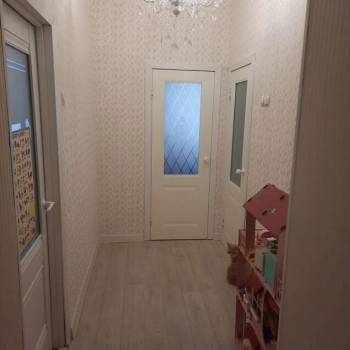Продается 1-комнатная квартира, 73,2 м²