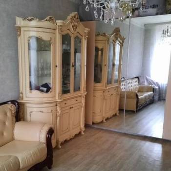 Продается 1-комнатная квартира, 73,2 м²