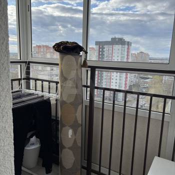 Продается 3-х комнатная квартира, 63 м²