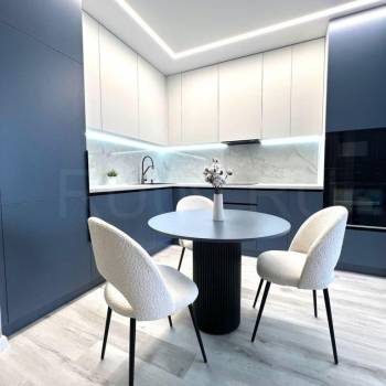 Продается 2-х комнатная квартира, 60 м²