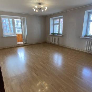 Продается 3-х комнатная квартира, 113 м²