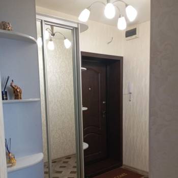 Продается Многокомнатная квартира, 58,1 м²
