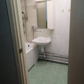 Продается 1-комнатная квартира, 50,6 м²