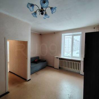 Продается 1-комнатная квартира, 37 м²