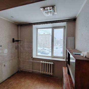 Продается 1-комнатная квартира, 37 м²