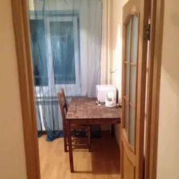 Продается 1-комнатная квартира, 39 м²