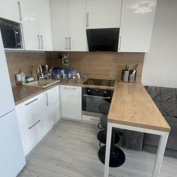 Продается 2-х комнатная квартира, 52 м²