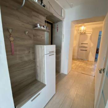 Продается 2-х комнатная квартира, 56 м²