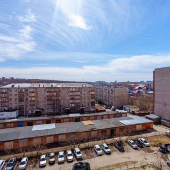 Продается 1-комнатная квартира, 42 м²