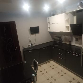 Продается 1-комнатная квартира, 37 м²