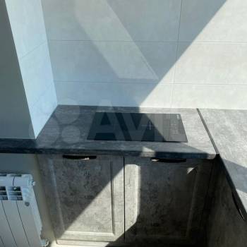 Продается 1-комнатная квартира, 42 м²