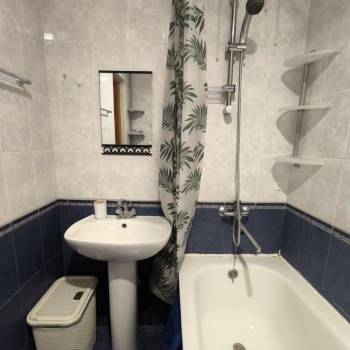 Сдается 1-комнатная квартира, 46,4 м²
