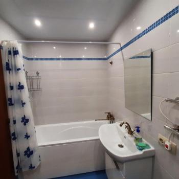 Сдается 2-х комнатная квартира, 70 м²