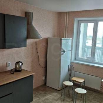 Сдается 2-х комнатная квартира, 64 м²