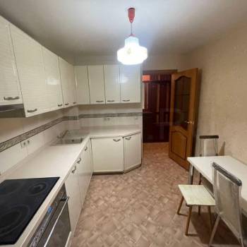 Сдается Многокомнатная квартира, 61 м²