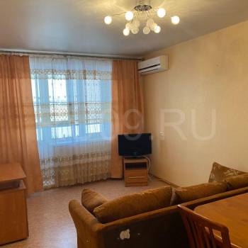 Сдается 1-комнатная квартира, 41 м²