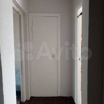Продается Многокомнатная квартира, 77,4 м²