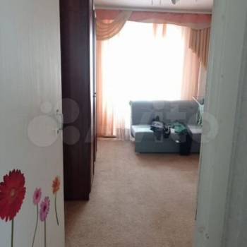 Продается Многокомнатная квартира, 77,4 м²
