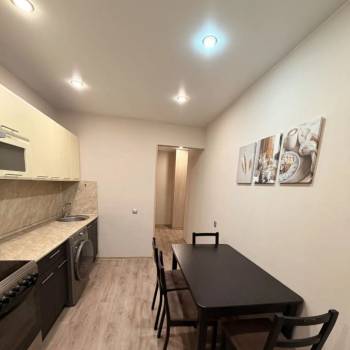 Сдается 1-комнатная квартира, 48 м²