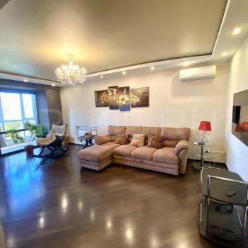 Сдается 2-х комнатная квартира, 70 м²