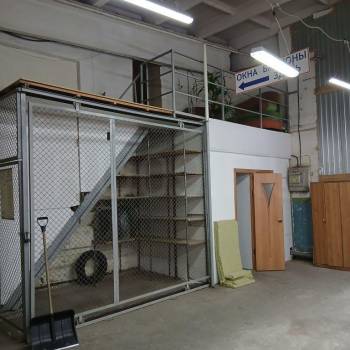 Сдается Нежилое помещение, 196 м²